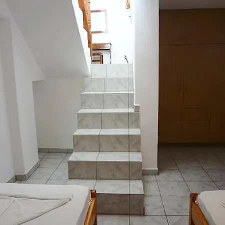 Charoula Apartamento Naousa (Paros)